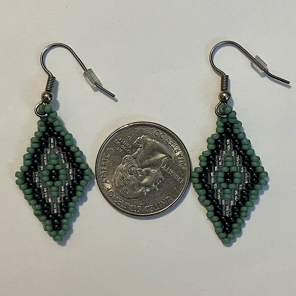 HAND CRAFTED BOHEMIAN BEADED EARRINGS *NEW *JAPANESE GLASS BEADS *LIGHTWEIGHT - Picture 4 of 5